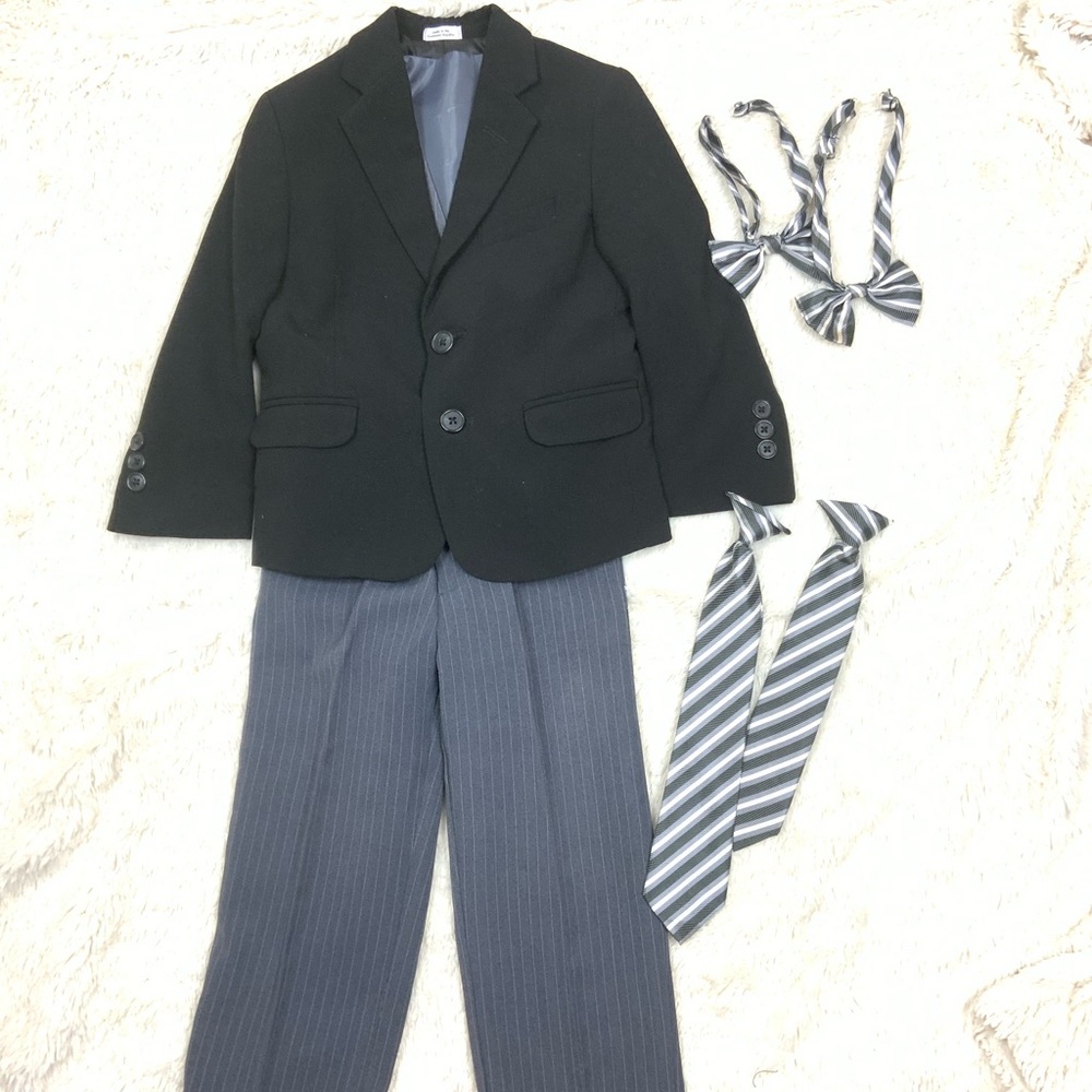 Boys suit